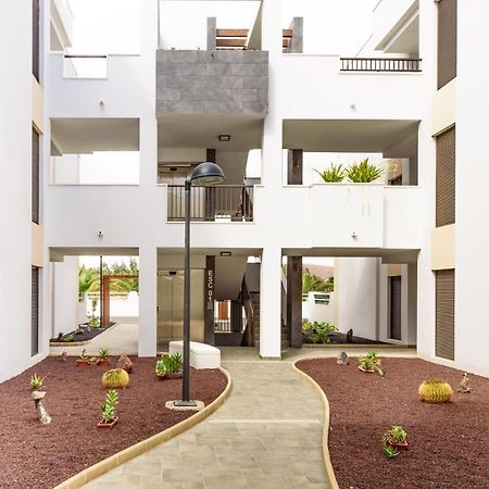 Modern Apartment In Residential Complex With Pools Costa De Antigua Esterno foto