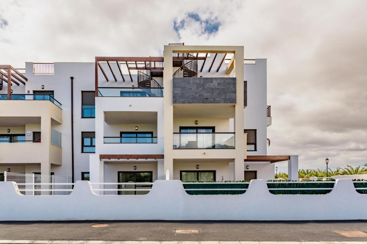Modern Apartment In Residential Complex With Pools Costa De Antigua Esterno foto